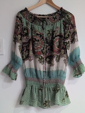 Verty Off The Shoulder Green and Multi Paisley Sheer Peasant Blouse Size Small